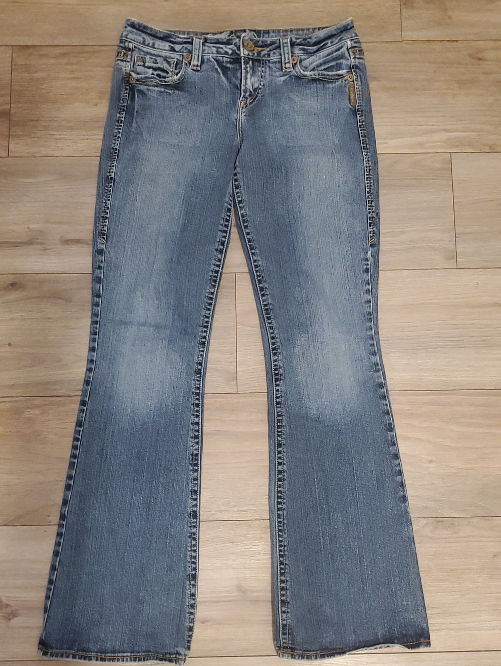 Silver Jeans Women's Light Blue Boot Cut Jeans